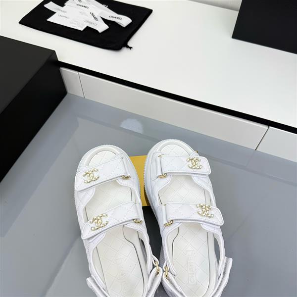 20251128184516490 290